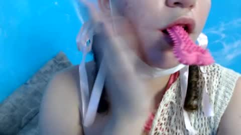 Snapshot of lazzy4ngel chatting on July 4, 2026, 2:40 am lazzy4ngel online show from July 4, 2026, 2:40 am