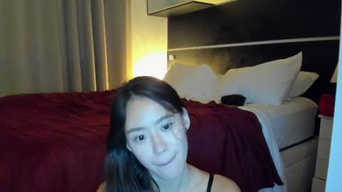 lee_chang online show from July 24, 2026, 4:38 pm