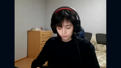 Viola online show from May 6, 2026, 9:42 pm