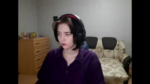Viola online show from May 19, 2026, 9:10 pm
