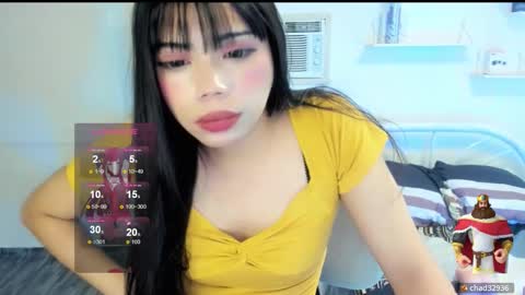 Snapshot of leighottie chatting on April 25, 2026, 1:41 pm leighottie online show from April 25, 2026, 1:41 pm