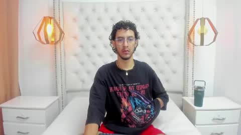 LEO online show from July 23, 2026, 12:36 pm