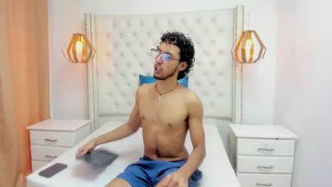 LEO online show from July 25, 2026, 7:22 pm
