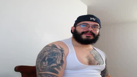 Snapshot of leonidas_murfi71 chatting on March 8, 2025, 4:17 pm leonidas_murfi71 online show from March 8, 2025, 4:17 pm
