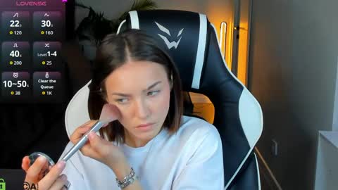 Leslie online show from May 29, 2026, 1:03 am