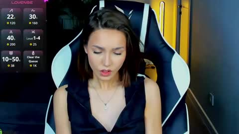 Leslie online show from June 8, 2026, 1:28 am