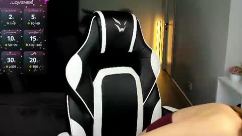 Leslie online show from June 15, 2026, 1:08 am