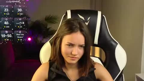 Leslie online show from July 2, 2026, 1:05 am