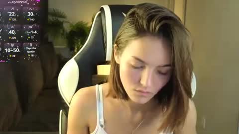 Leslie online show from July 4, 2026, 1:01 am