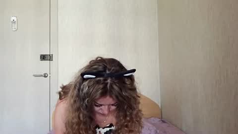Emily online show from July 10, 2026, 12:08 pm