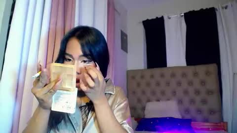 lexi_foru online show from November 30, 2025, 2:54 pm