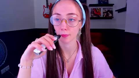 Lexi GTM2 MonWedThurSatSun 1000am-400pm online show from July 26, 2026, 2:20 am