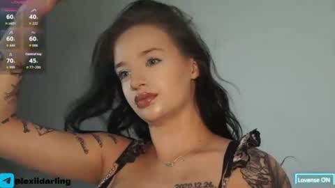 LexiiDarling online show from July 18, 2026, 4:22 pm