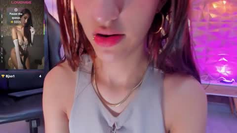 Snapshot of lexivie_ chatting on October 14, 2025, 11:38 pm lexivie_ online show from October 14, 2025, 11:38 pm