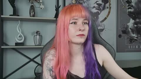 Snapshot of lexiwenford chatting on July 7, 2026, 6:47 am Lexi Wenford NO NUDE GODDESS online show from July 7, 2026, 6:47 am