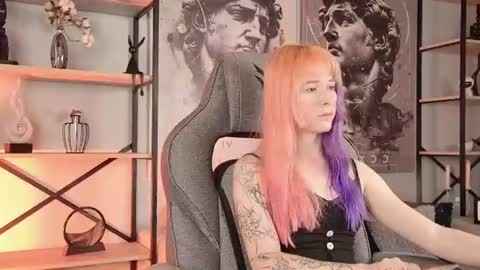 Snapshot of lexiwenford chatting on July 13, 2026, 3:31 am Lexi Wenford NO NUDE GODDESS online show from July 13, 2026, 3:31 am