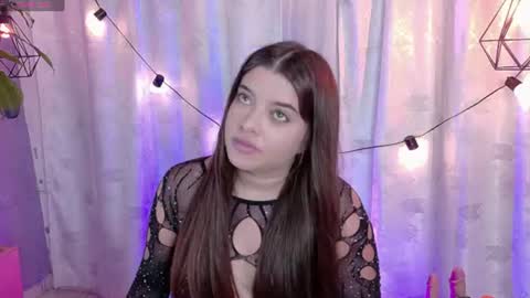 lia_little18 online show from July 26, 2026, 9:00 pm