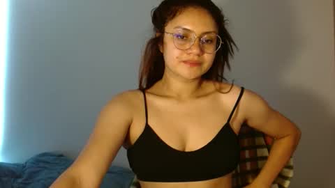 lia_miracle online show from May 29, 2026, 8:40 pm