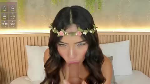 lia_montclair online show from July 10, 2026, 12:19 pm