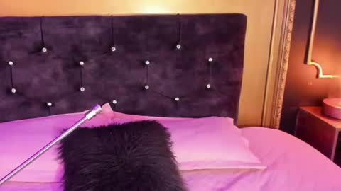 Snapshot of lialovet chatting on July 21, 2026, 7:49 pm Lia lovet online show from July 21, 2026, 7:49 pm