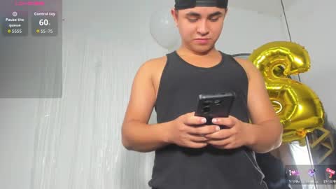 lianfox_ online show from June 16, 2026, 1:25 pm