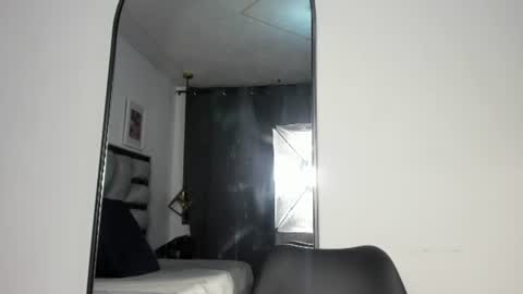 lianfox_ online show from July 9, 2026, 12:31 pm