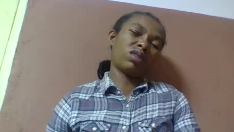 liaraisha online show from July 23, 2026, 2:48 pm