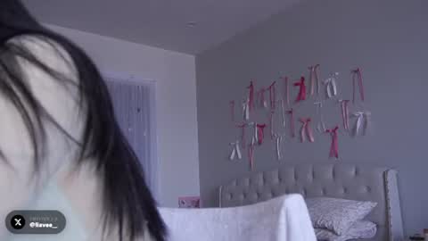 Lia online show from July 1, 2026, 4:36 am