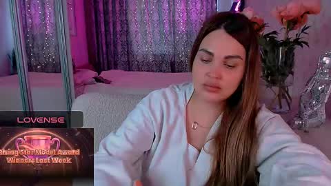 libra_mia online show from June 4, 2026, 4:40 am