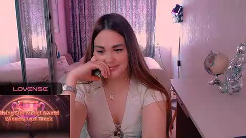 libra_mia online show from June 18, 2026, 9:14 am