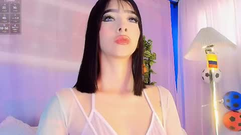 Valentina Hall online show from June 26, 2026, 11:47 am