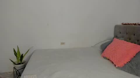 Maddie  online show from July 24, 2026, 3:48 am