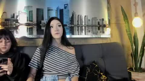 Liilyrose online show from July 2, 2026, 2:01 pm