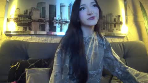 Liilyrose online show from July 27, 2026, 3:30 pm