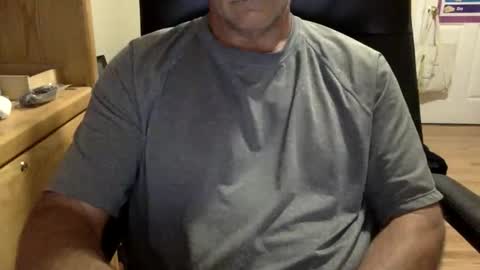 likefhot online show from May 27, 2026, 1:19 pm
