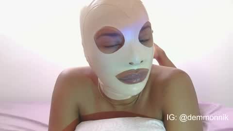 Lilith online show from July 13, 2026, 11:35 am