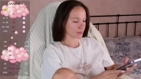 little moon online show from June 15, 2026, 6:32 pm