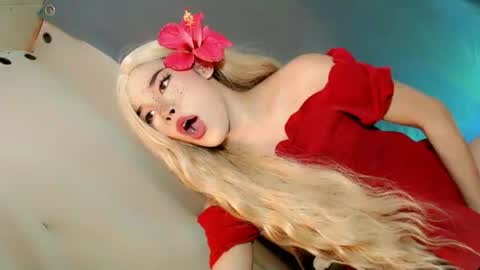 Snapshot of lil_trixxy chatting on July 5, 2026, 12:17 am lil_trixxy online show from July 5, 2026, 12:17 am