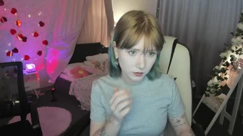 Lili online show from May 29, 2026, 3:59 am