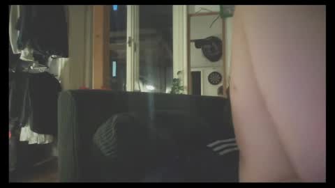 Snapshot of lilginge1 chatting on April 3, 2026, 7:45 pm lilginge1 online show from April 3, 2026, 7:45 pm