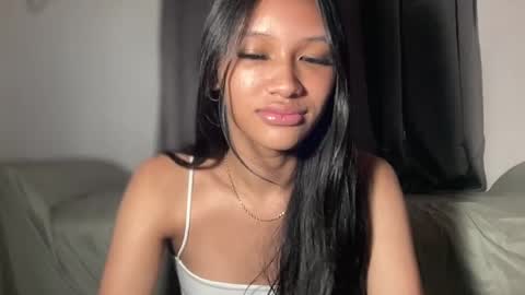 Chloe online show from August 4, 2026, 5:37 pm