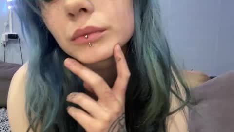 Amelia online show from April 29, 2026, 6:03 pm