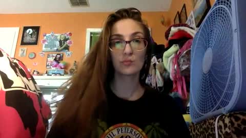 hi guys im back on here 3 online show from May 8, 2026, 8:47 pm