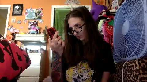 hi guys im back on here 3 online show from June 7, 2026, 7:06 pm