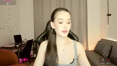 Lilly online show from July 1, 2026, 5:34 pm