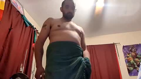 Snapshot of lilpetoman chatting on April 22, 2026, 12:50 pm lilpetoman online show from April 22, 2026, 12:50 pm