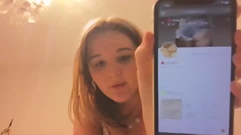 lilred0503 online show from July 23, 2026, 8:51 pm