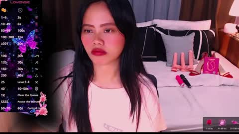 Lilsweet marie online show from June 27, 2026, 5:51 pm