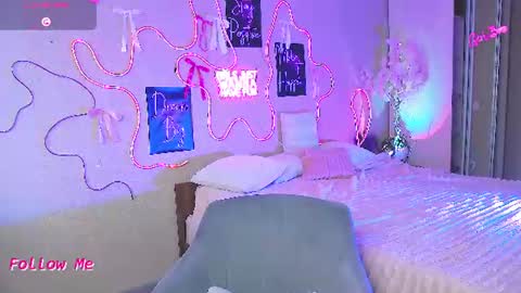 Lilya online show from July 14, 2026, 7:35 am