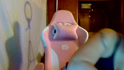 lily online show from July 19, 2026, 12:36 am